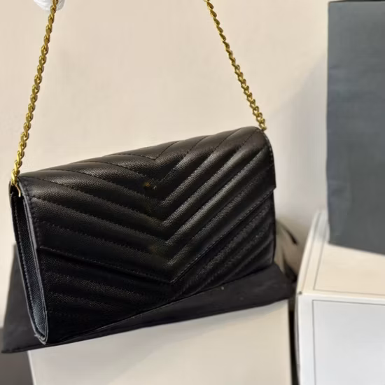 Women Custom Knitted Sweater Manufacuturer Wholesale Replica Luxury Brand Handbags Knitwear Turtleneck Pullovers Sweaters Fashion Lady Designer Handbags Sweater